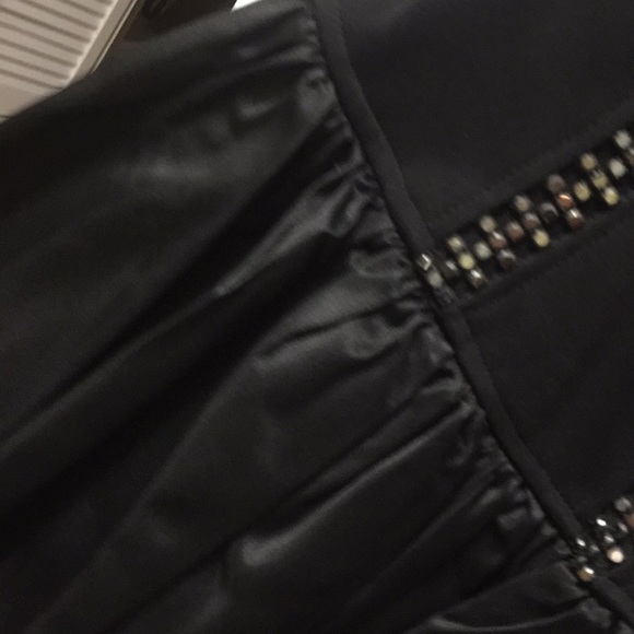 Cache Dress - Picture 3 of 6